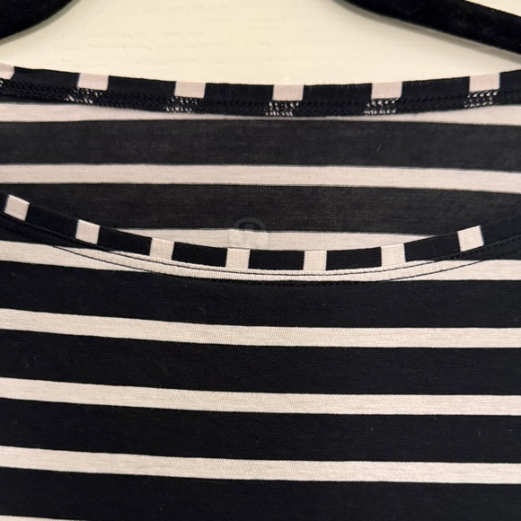 Lululemon Back in Action Long Sleeve Top - Picture 3 of 5